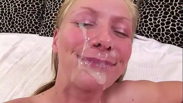 Face fuck by two dicks