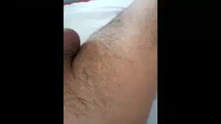 Le OFRECI dinero a la CHICA DE LIMPIEZA del HOTEL por COGER Y ESTÁ ACEPTÓ