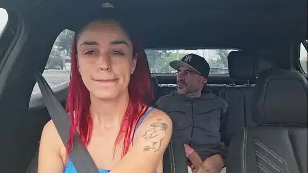 Motorista de app pegou passageiro se masturbando por trás!