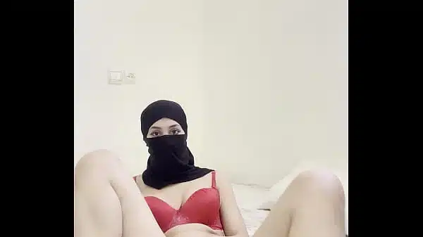 Niqab Hijab Arab Girl Masturbates, Pussy Play, Clit Rub, Erotic Muslim Solo Fantasy