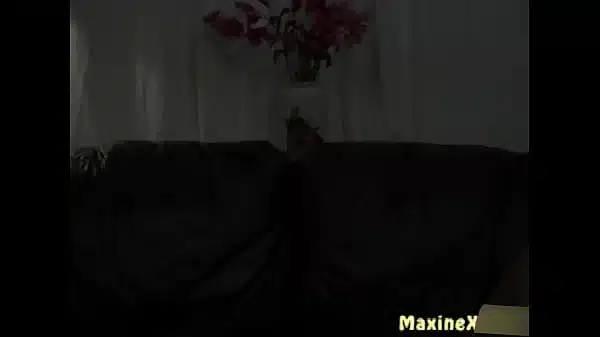 Sexy Feet & Sex Toys! Star Nine Makes Maxine Play With Her Feet & Cunt!