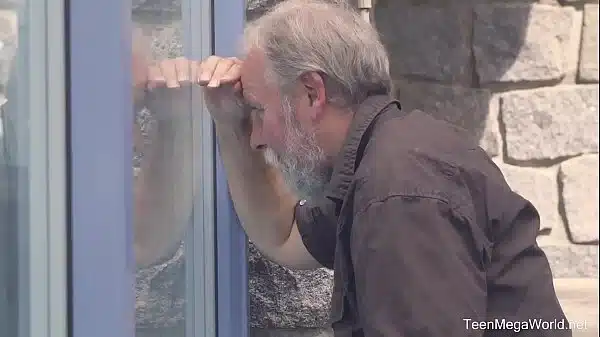 TeenMegaWorld – Old-n-Young