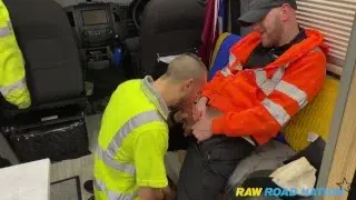 10″ HORSE HUNG RANDOM DRAGGED TO BACK OF VAN AND FUCKED AT TRUCK STOP