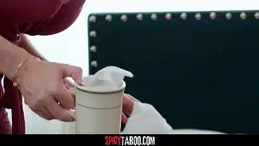 Gape Minds Think Alike – Dee Williams