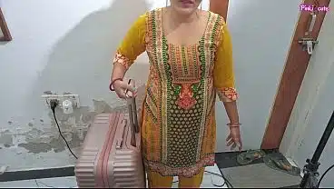 New Year Enjoy-Huge Ass Sister shared Room in OYO with her stepborther, She got hard fucked and Hot orgasm.