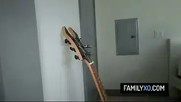 Stepdad catches stepdaughter watching porn and let her start sucking his cock – Mila Taylor