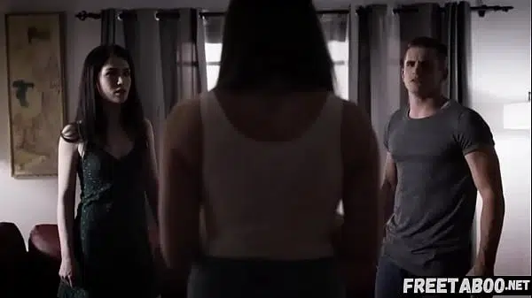 Twisted Stepsiblings Pass Around & Share Mom Like A Sex Toy (Chanel Preston, Evelyn Claire & Nathan Bronson) – Full Scene On FreeTaboo.Net