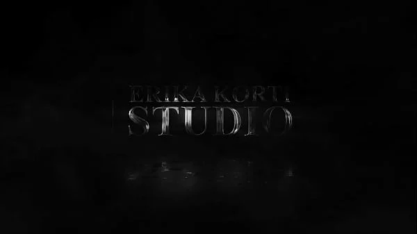 Busty slut Princess Lili gets hard anal fucked by monster cock EKS464