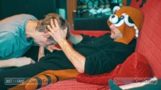 🦝I Blow my Friend while he is Chilling in his Tanooki Pyjamas 🦝