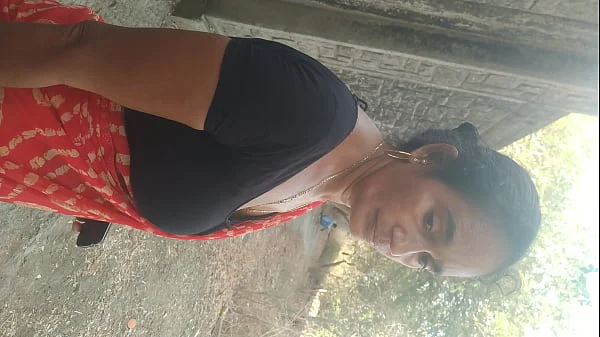 Fuck old mature aunty outside