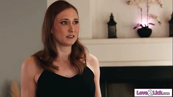 Haley Reed puts a vibrator inside her ass. Her stepmom Ophelia Kaan keeps pressing the remote. She shows herself and lets the milf lick her pussy