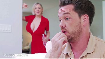 HOUSEOFYRE- Dee Williams Cheats with the Delivery Boy in Ding Dong