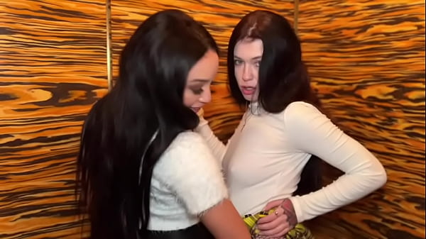 Misha Cross & Alexis Tae threesome delight