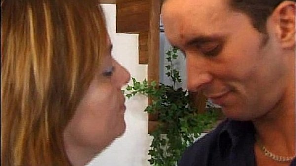 .Eva 50 Ans Dans Le Bordel Des Femmes Mures Eva Jeanne Delcourt