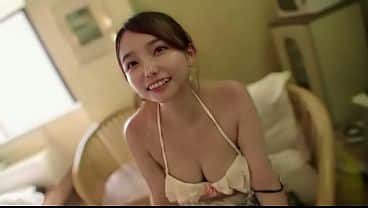 海でビキニ水着美女をナンパ