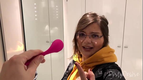 Embarassed girl gets her pussy controlled in public till she cant take it anymore and needs to go back to the hotel – remote controll by lovense