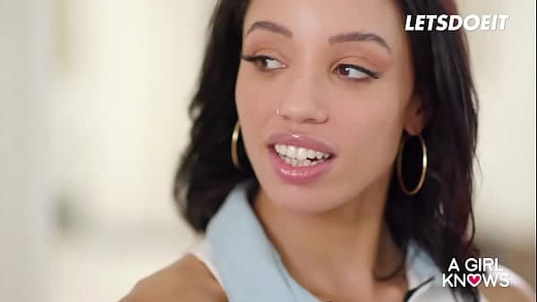 Serene Siren Teaches Bad Students A Lesson – LETSDOEIT