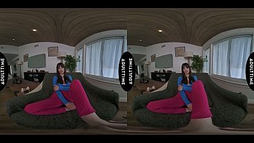 UP CLOSE VR – Lexi Luna Teases Her Big Tits And Bare Feet Before Hot POV Hardcore Fuck