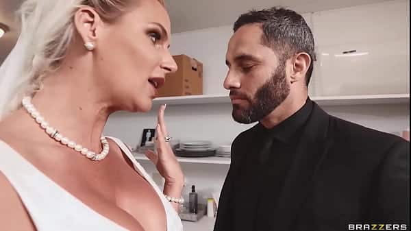 BrideZZilla: A Fuckfest At The Wedding part 3 – Phoenix Marie / Brazzers  / stream full from www.zzfull.com/asks