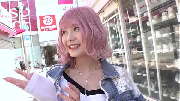 パート１【ドMの極み】街中でプリ尻丸出しの鬼露出GAL！実は変態ドMちゃん！[尻叩き×目隠し×イラマチオ]何でもアリの超プレイ連発！中出し3回戦！！！