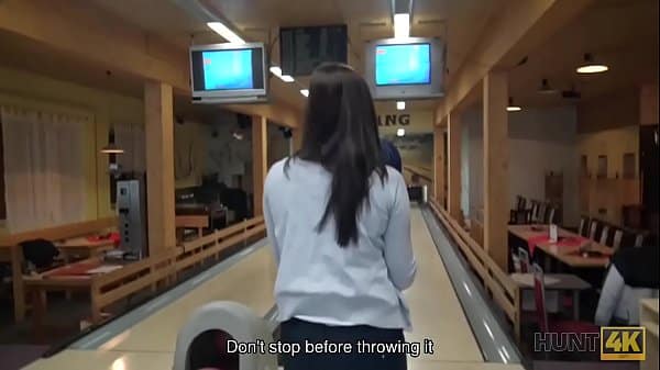 HUNT4K. Sex in a bowling place – I’ve got strike!