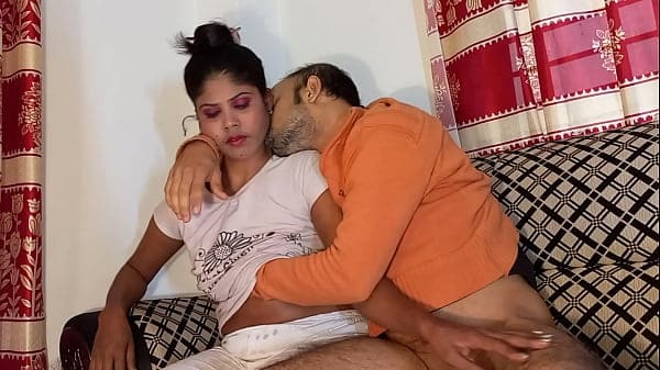 Manik Mia and Mst Sumona- Amazing teen slut fucked hard Desi couple caught fucking in room