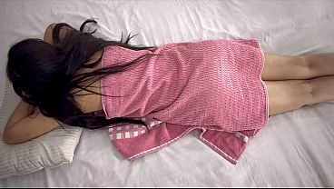 NRI lady got her ass massaged by the waiter and then fuck pussy big ass