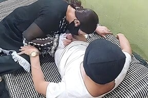 Tharki Devar Ko Bhabhi Ny Muth Marty Pakar Liya Clear Hindi Audio With Devar Bhabhi